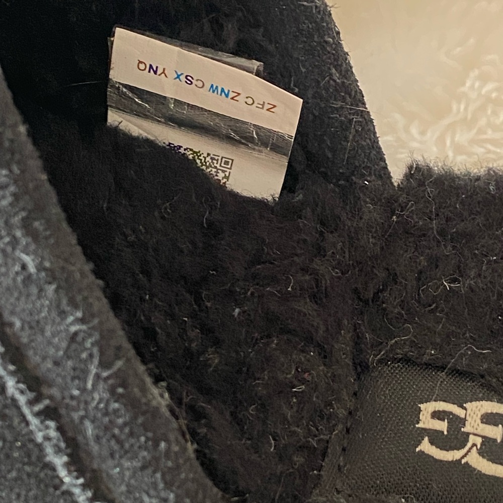 Ugg slippers